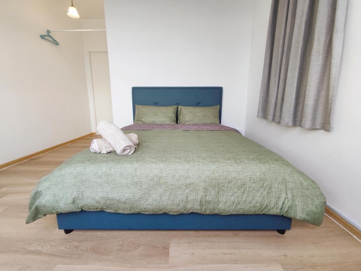 Muji Homestay Kuching Scenic View 2 Bedrooms Entire Apartment Bagian luar foto